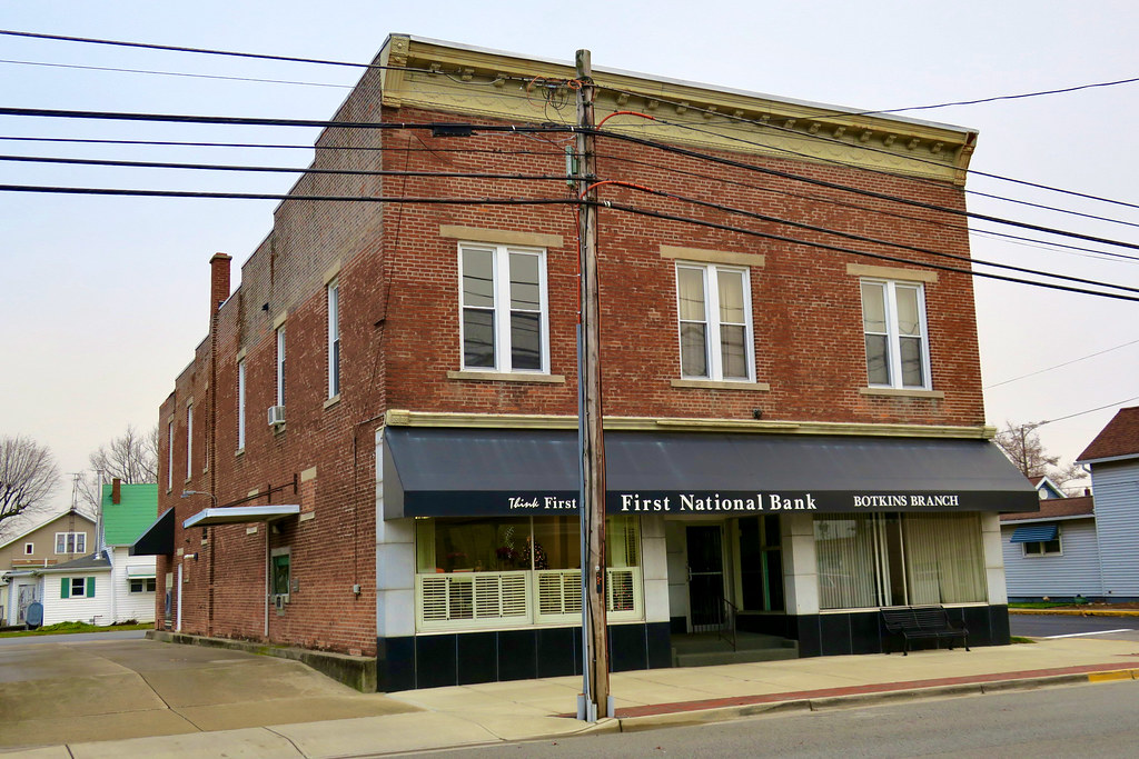 First National Bank, Botkins, OH First National Bank Build… Flickr