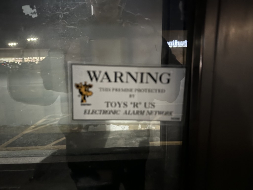 Abandoned Toys R US Wayne NJ Conor GuinnBailey Flickr