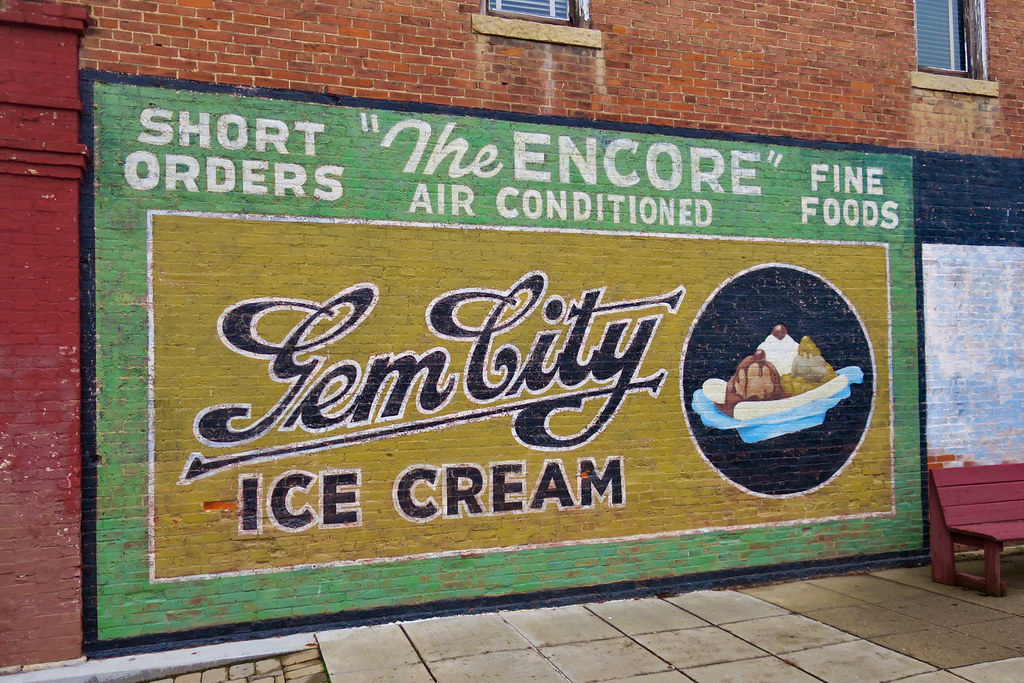 Gem City Ice Cream, Tipp City, OH Ghost sign for Gem City … Flickr