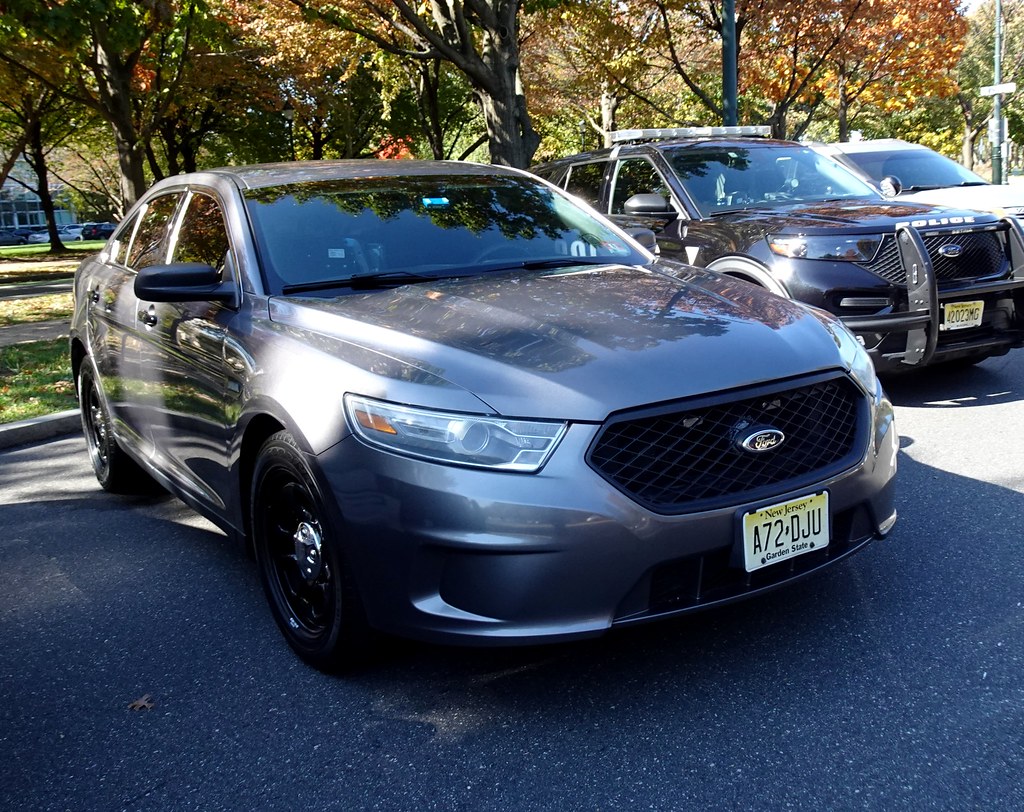 Cherry Hill Twp NJ Police unmarked Ford Police Intercepto… Flickr