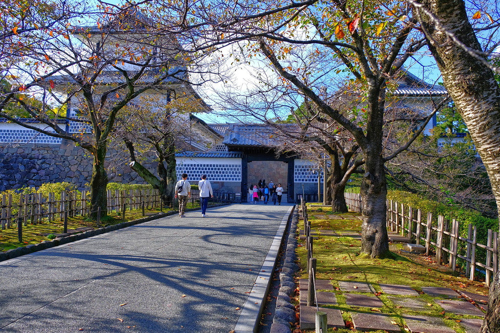 Kanazawa Castle, Kanazawa, Japan October 2023 Kenrokuen… Flickr