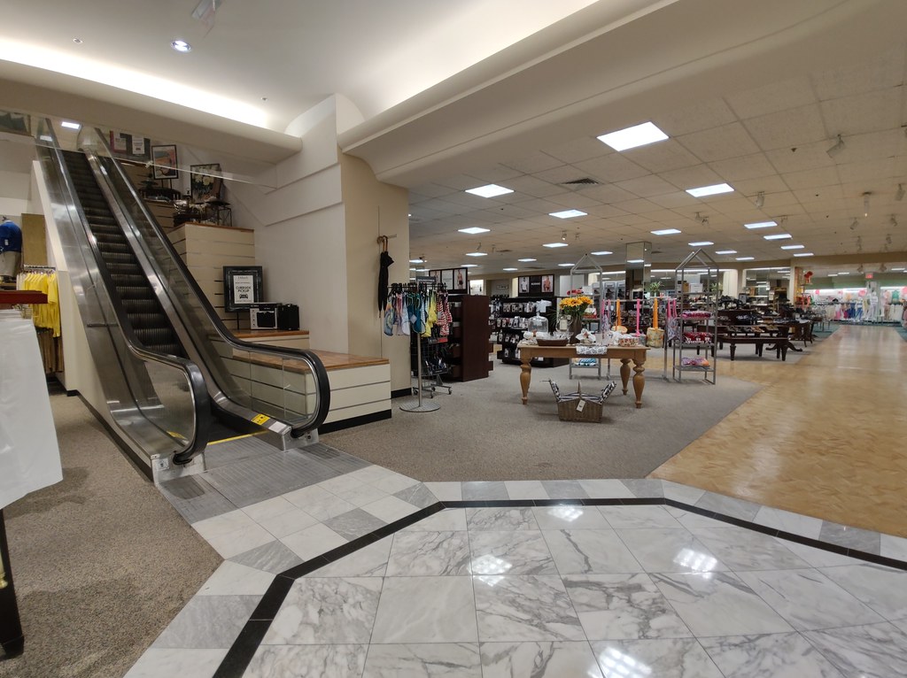 Dillard's Battlefield Mall Springfield MO gameking3 Flickr