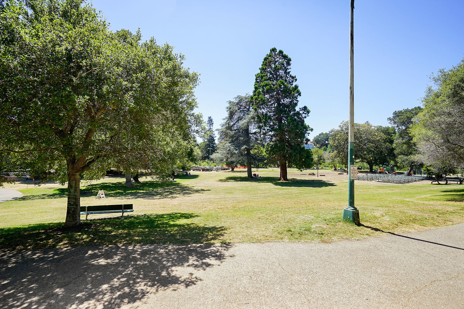 3531 Laurel Avenue, Oakland Presented by Corby