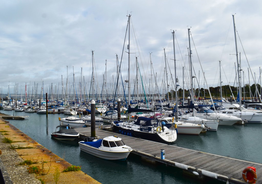 Clarence Marina Royal Clarence Marina at Gosport Hampshire… Flickr