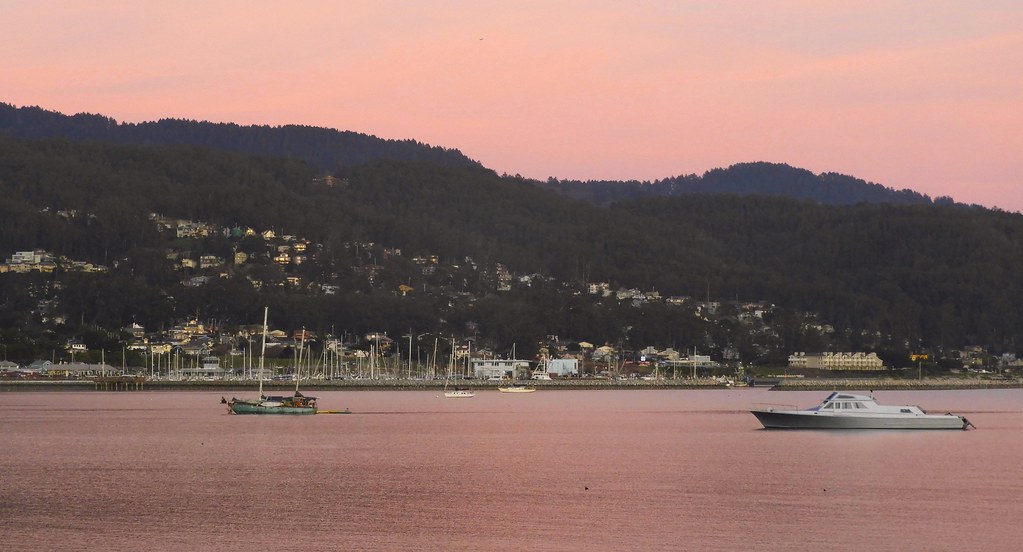 Reverse Sunset at Pillar Point Harbor Looking east at suns… Flickr