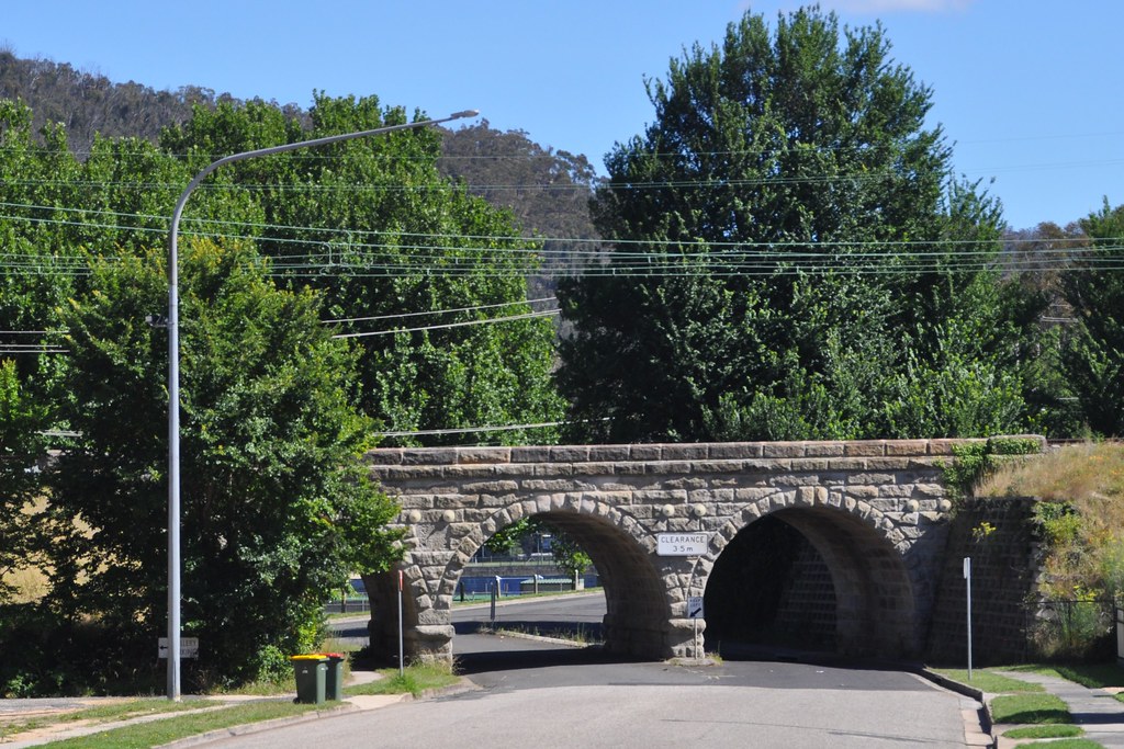 12343 Lithgow bridge cropped DSC_0059 Iain DAVIDSON Flickr