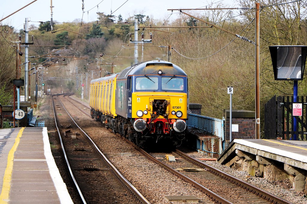 57301 Hertford North 260317 (3Q48 app) 57301 3Q48 (???… Flickr