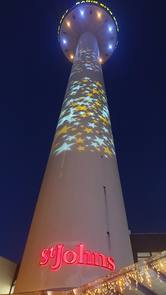 Christmas Lights St John's Tower BigOzzyDog Flickr