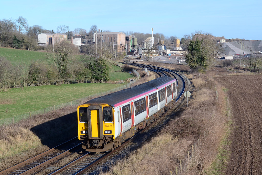150.278 at Bayston Hill with (2V08) 1122 Shrewsbury Swan… Flickr