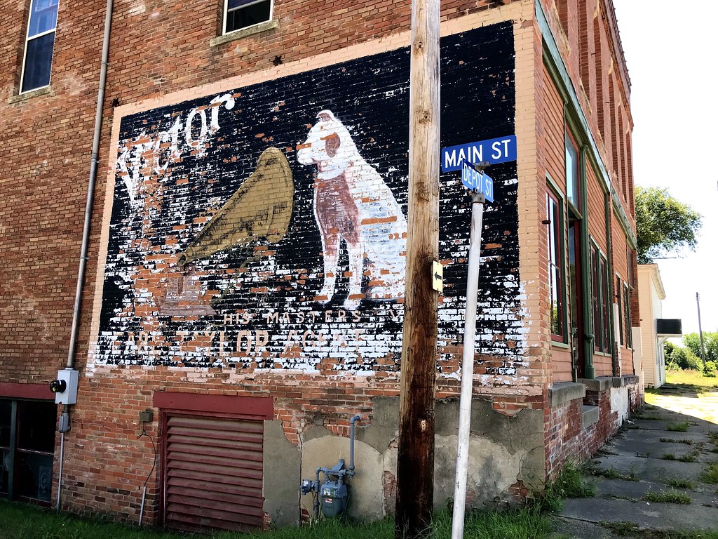 The Ghost of Buda, Illinois at last! It’s a classic, ins… Flickr