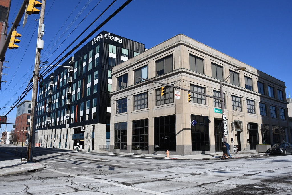 Vera On Broad Apartments, 366 East Broad Street, Columbus,… Flickr