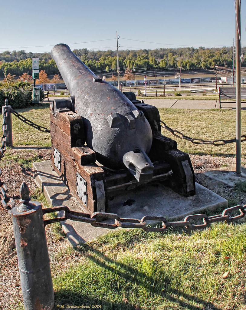 Civil War Field Cannon and the Yazoo Diversion Canal, Vick… Flickr