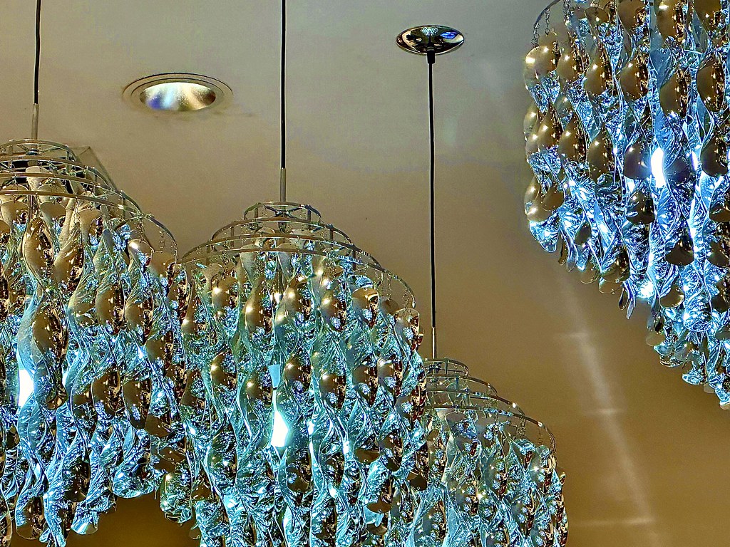 Lighting at Macy’s Ala Moana Center Honolulu Oahu Ha… Flickr