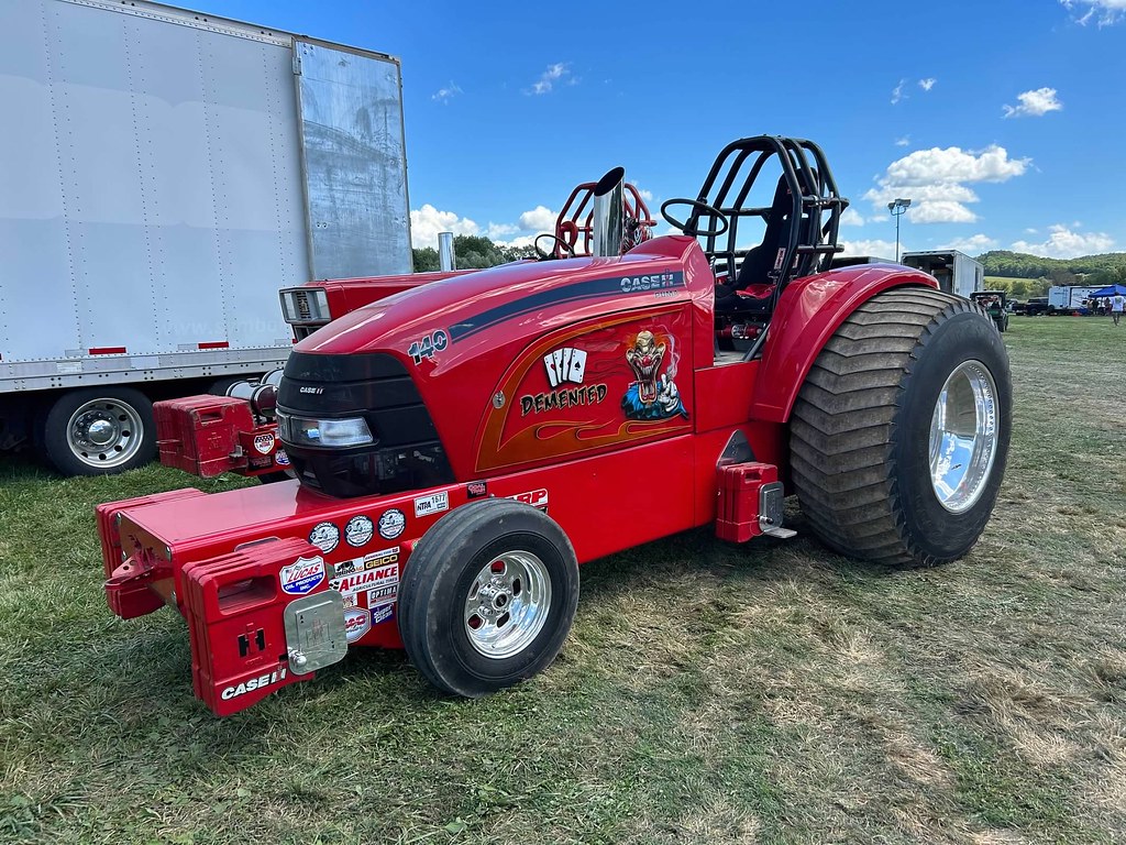 Hillsboro Truck and Tractor pull Evan Bosch Flickr