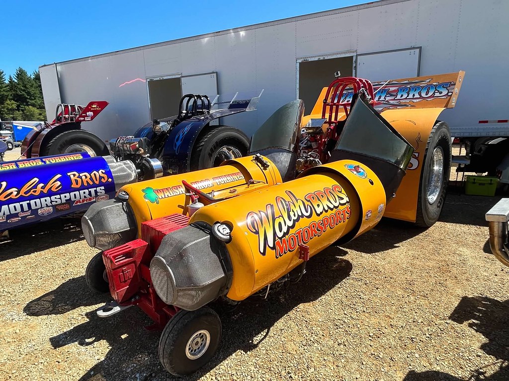 Hillsboro Truck and Tractor pull Evan Bosch Flickr