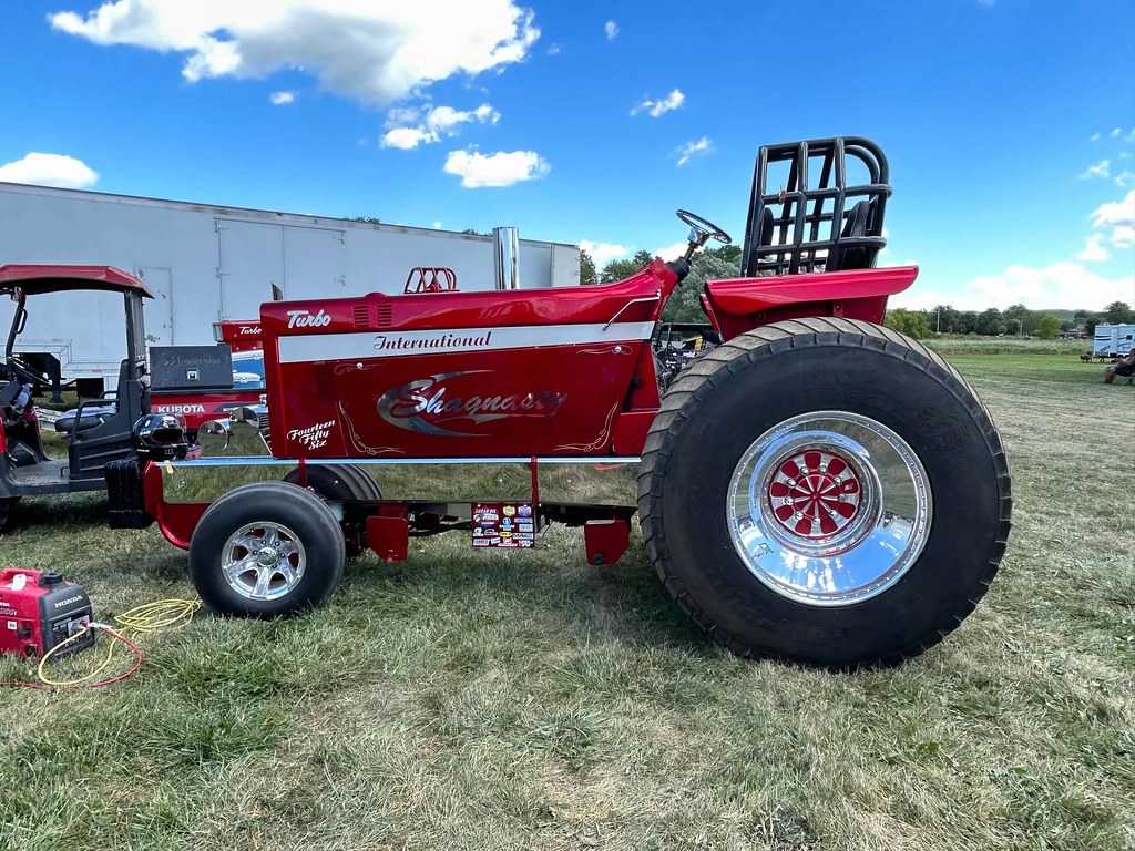 Hillsboro Truck and Tractor pull Evan Bosch Flickr