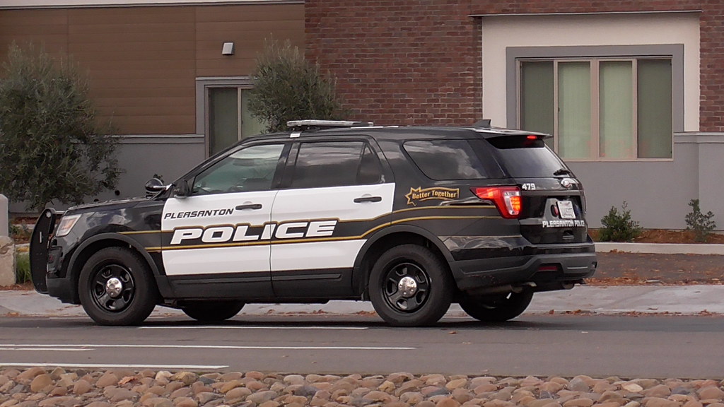 Pleasanton Police Dept. FPIU Seen here at the corner of Sa… Flickr