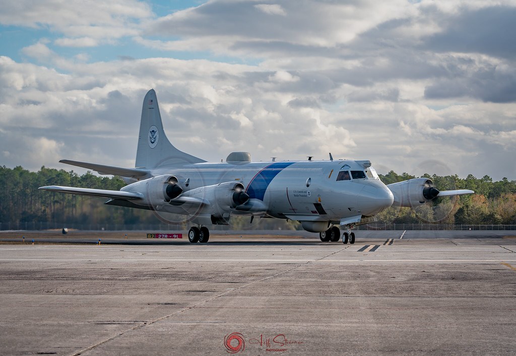 P-3B N403SK KVQQ 24012024 C@0.3x | Orion Returns CBP P-3B ta… | Flickr