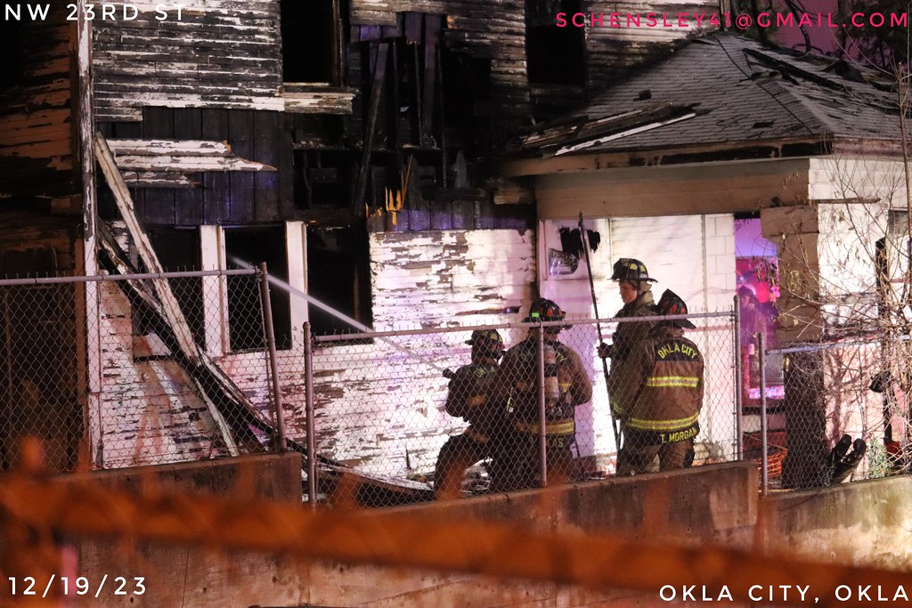 Structure fire Appears a house, in commercial zone, in Okl… Flickr