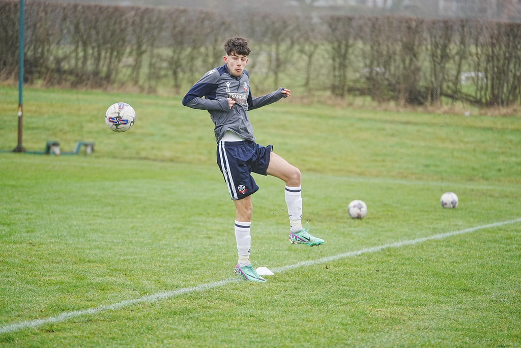 Bolton Wanderers U18’s 31 Stockport County U18’s 03/02/… Flickr