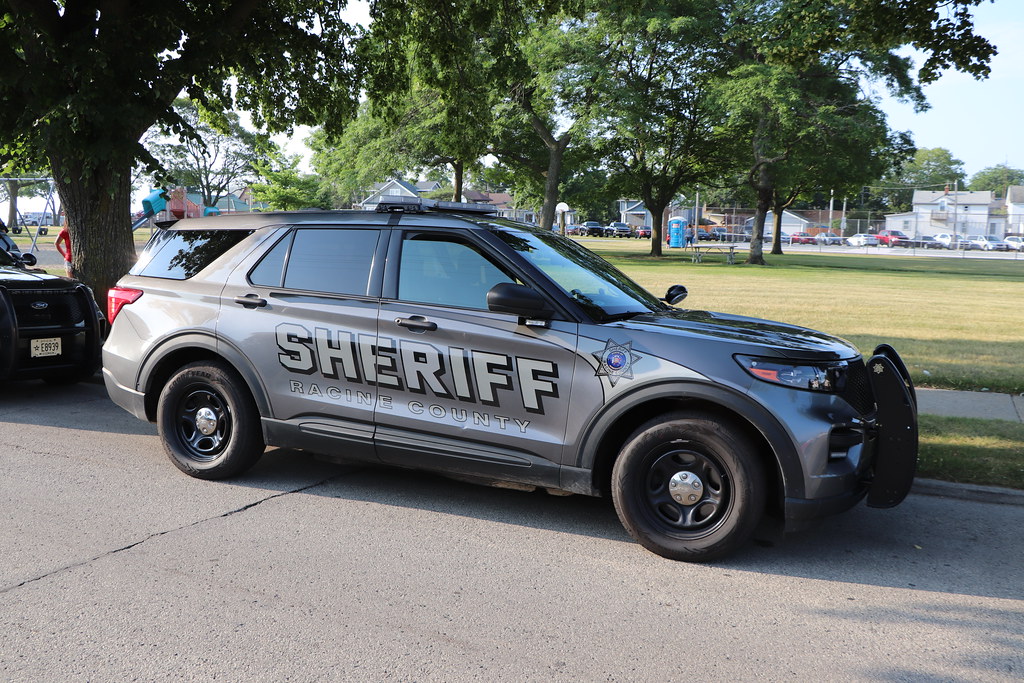 Racine County Sheriff Department a photo on Flickriver