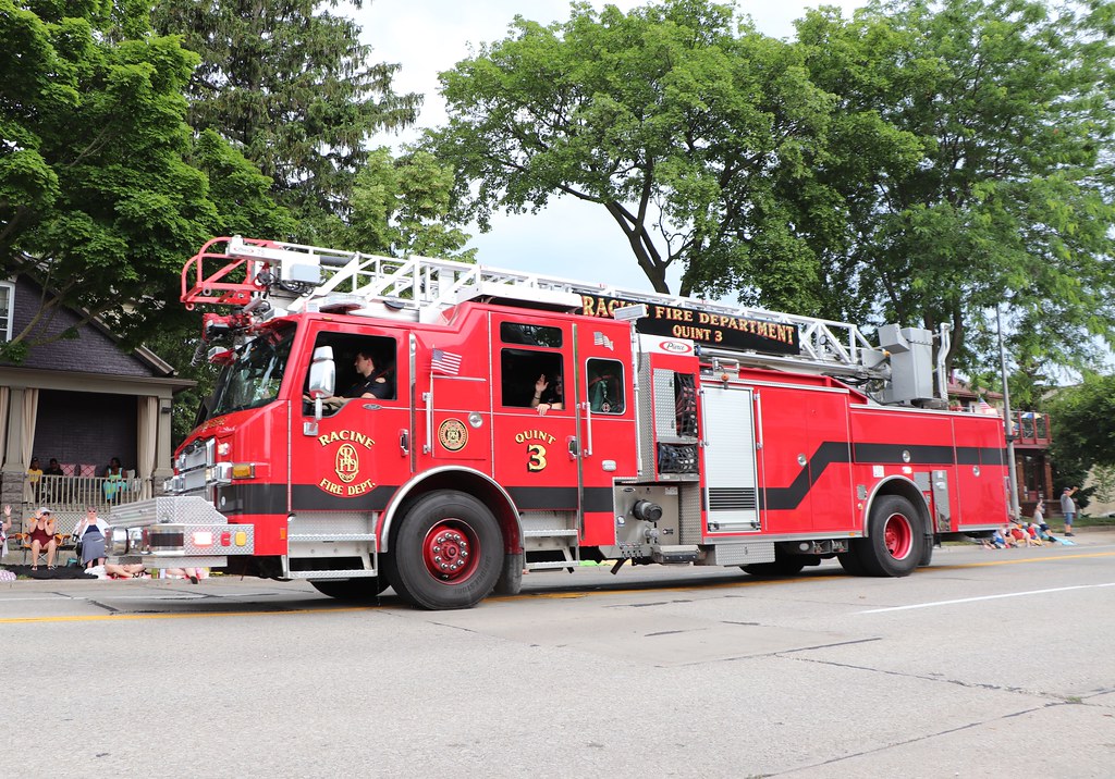 Racine Fire Department Racine, Wisconsin Fire Department Q… Flickr