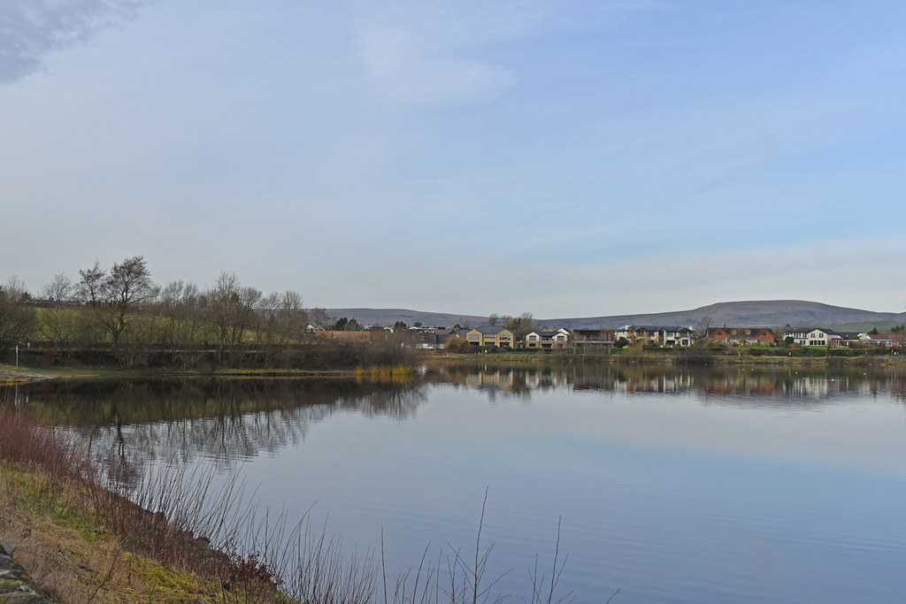 Hollingworth Lake and homes reflected Hollingworth Lake an… Flickr