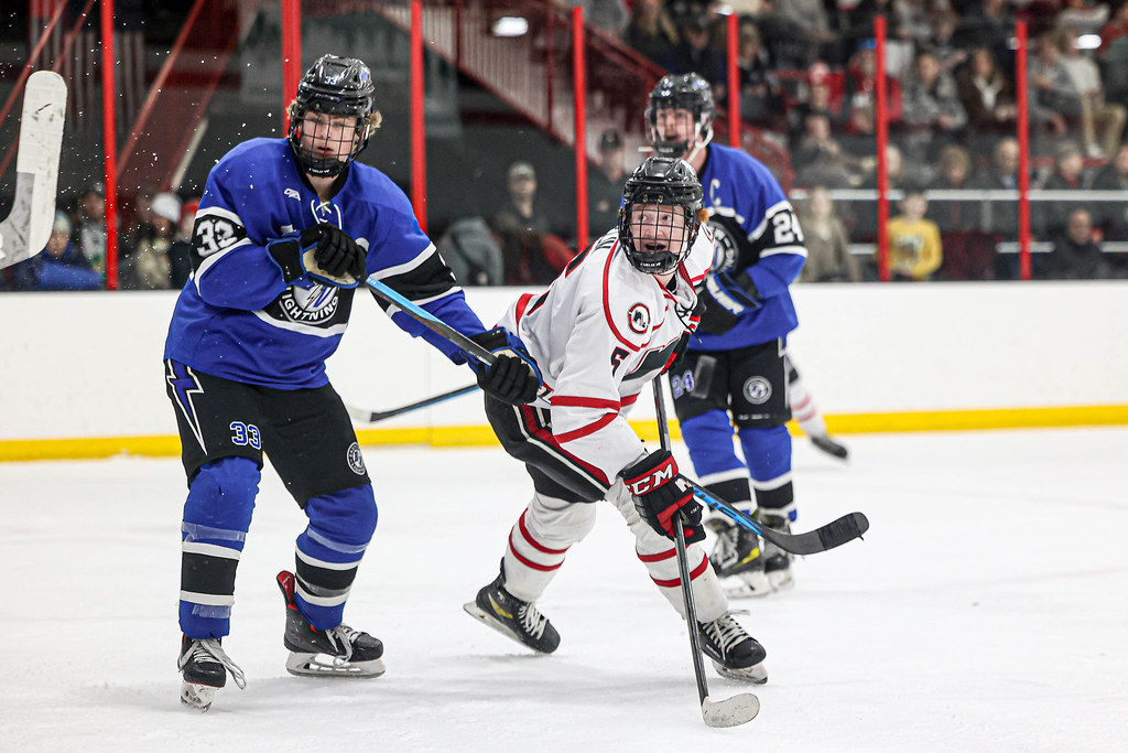 D46A5929.jpg Lakeville North boys vs. Eastview, 21024 Mark