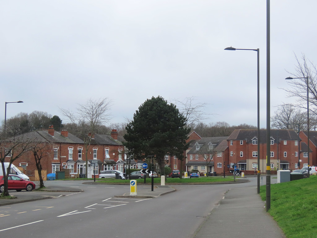 Roundabout at War Lane, Harborne a photo on Flickriver
