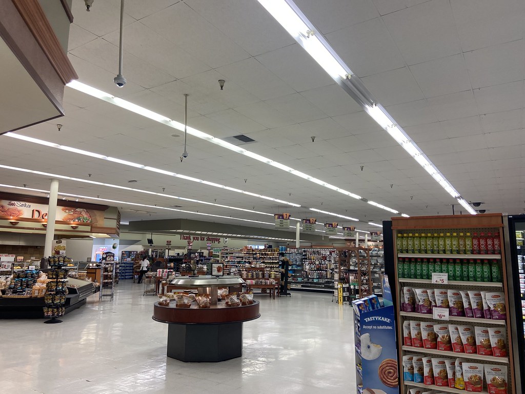 Stater Bros 130 Ave S Palmdale, CA Instead of a Staterson… Flickr