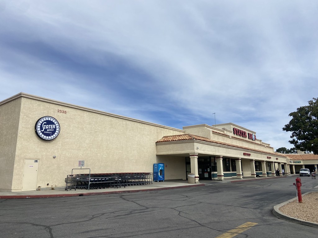 Stater Bros 130 Ave S Palmdale, CA Instead of a Staterson… Flickr