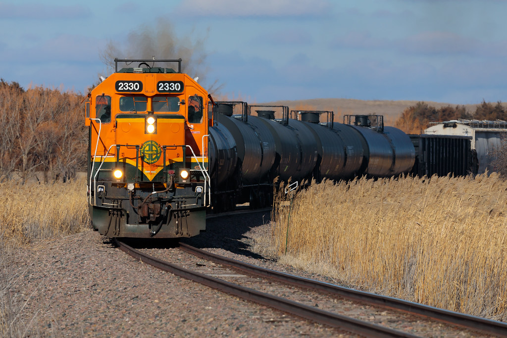 BNSF 2330 West South Shore, SD The BNSF Watertown Local … Flickr