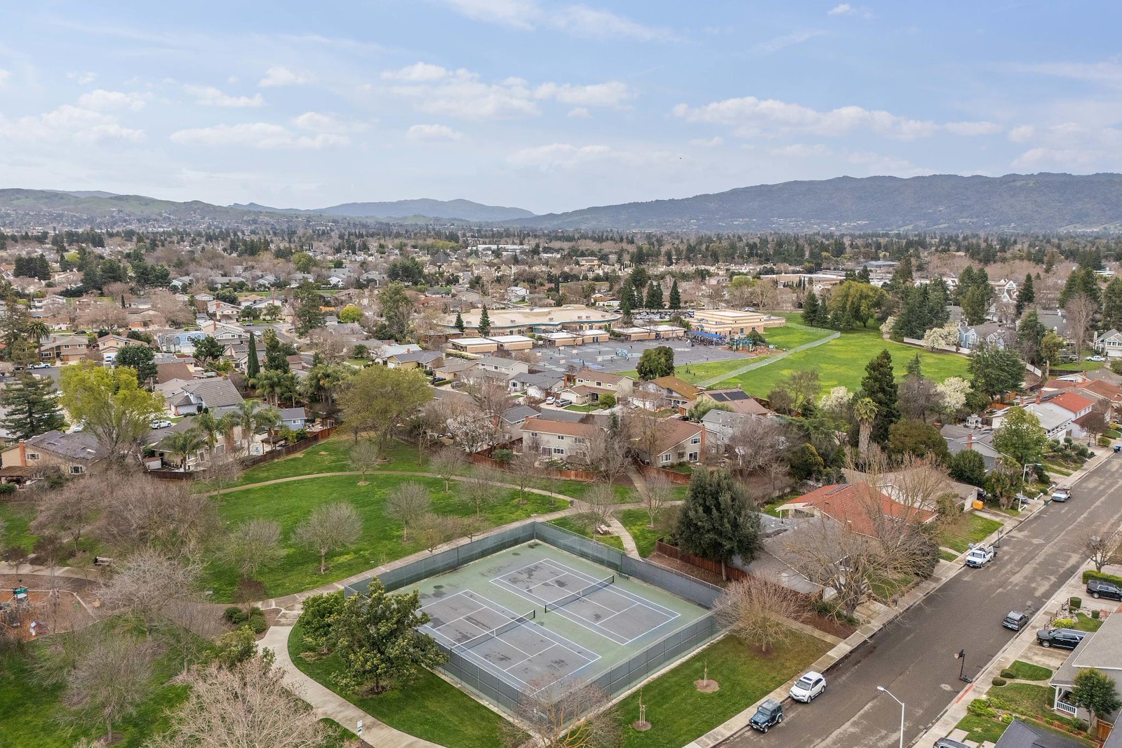777 Happy Valley Road, Pleasanton Presented by Ann Marie Nugent & Jim