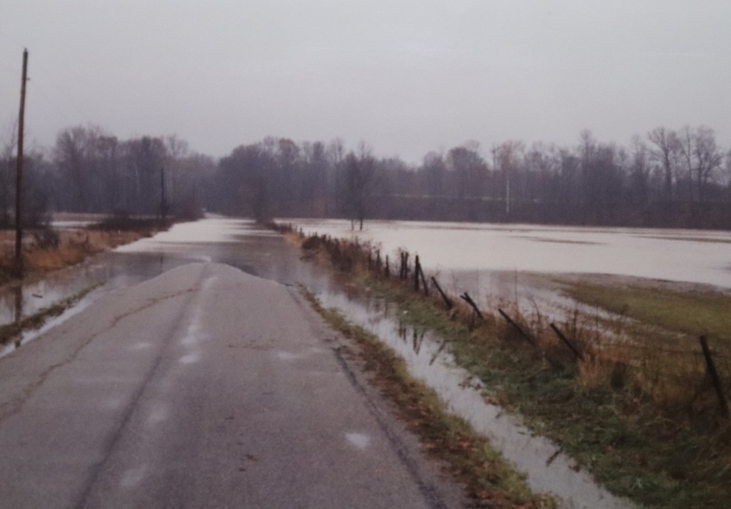 Flood on Dogwood Road, Carbondale, IL Digital copy of prin… Flickr