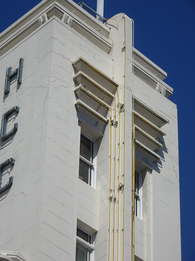 Hobart. 16 Davey St. The Art Deco headquarters of the Hydr… Flickr