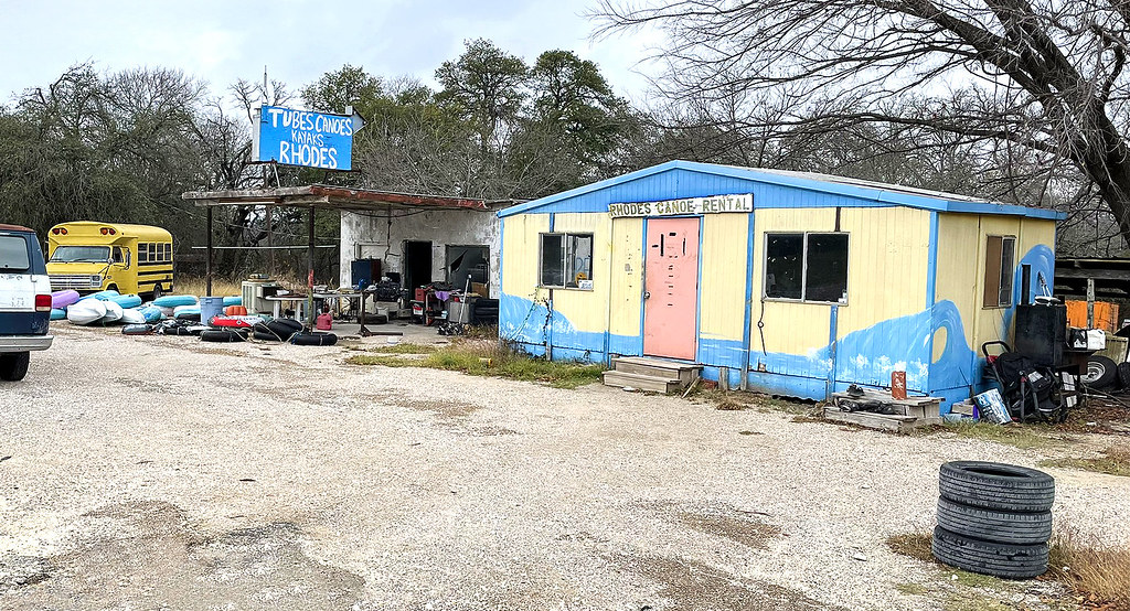 Rhodes canoe raft tube rental...IMG_5330A Near Glen Rose, … Flickr