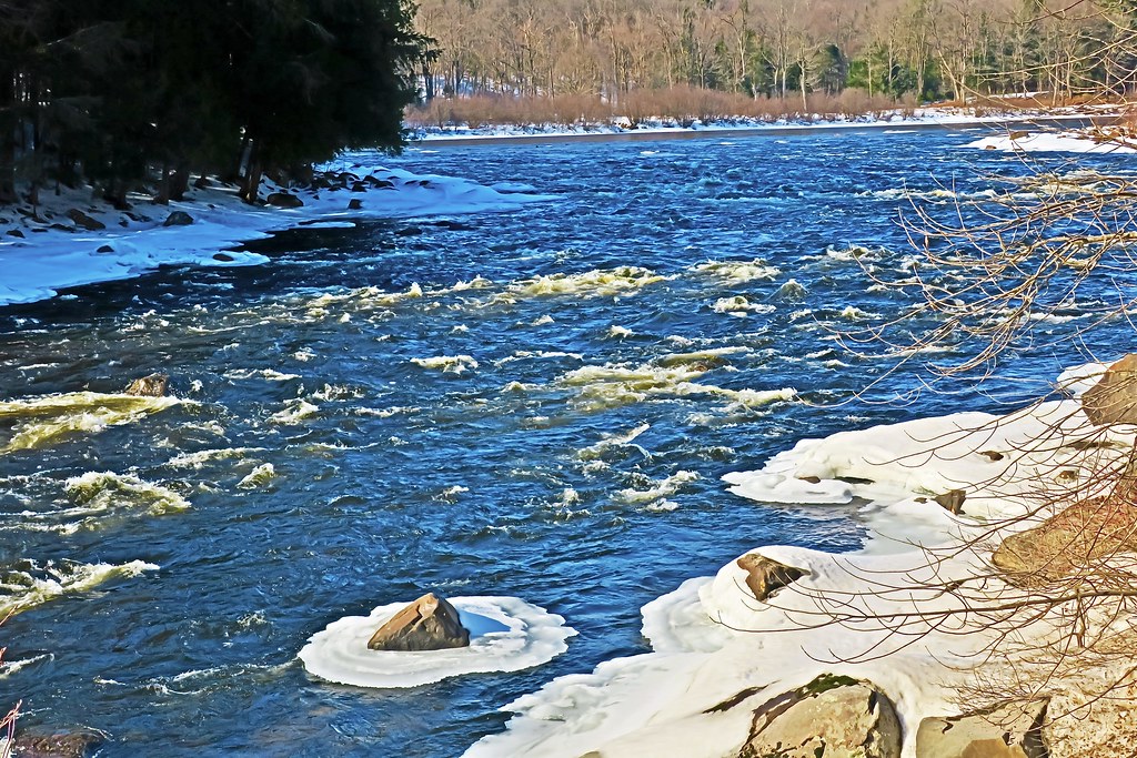 Rivière Rouge, Quebec. Last 3 view from start to end, lots… Flickr