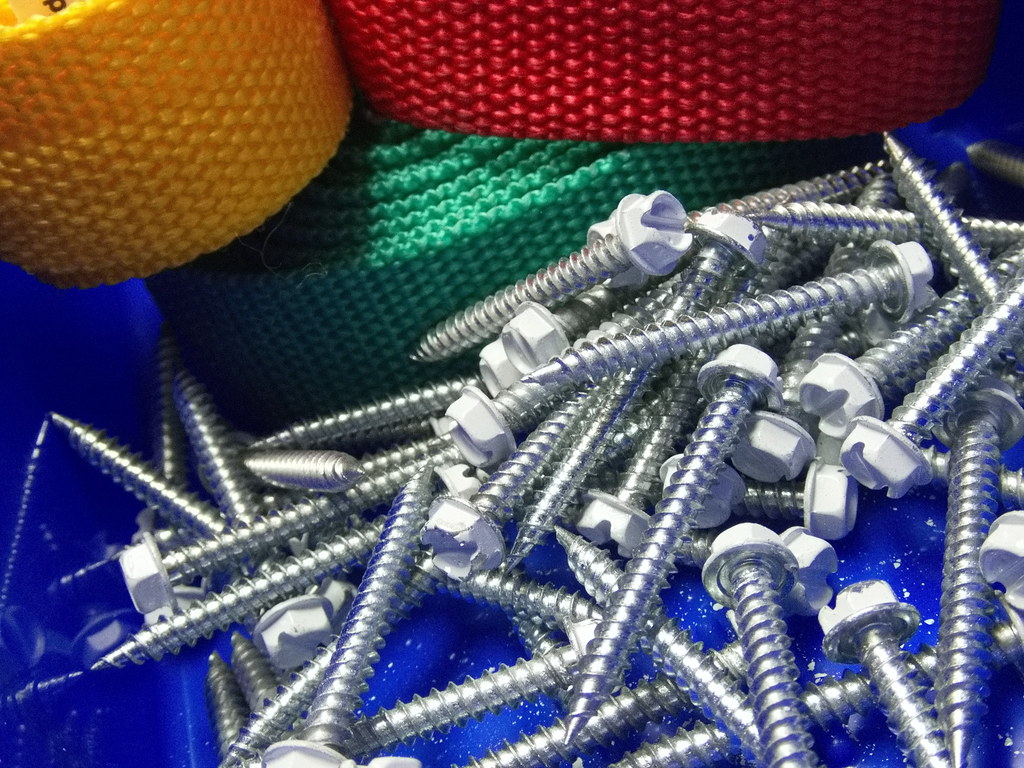 Zip screws... 60/366 Wes Dickinson Flickr