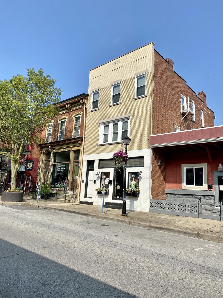 Market Street, Center Wheeling, Wheeling, WV Built in the … Flickr
