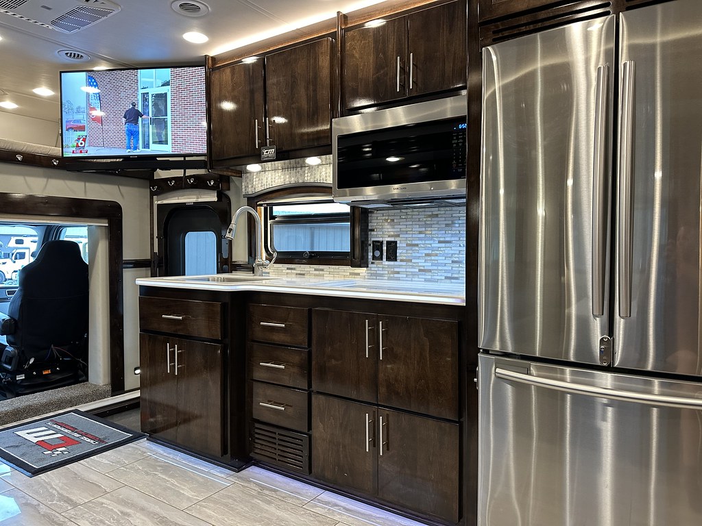 2021 Renegade Classic 45CBF 600HP Motorhome For Sale! Slee… Flickr