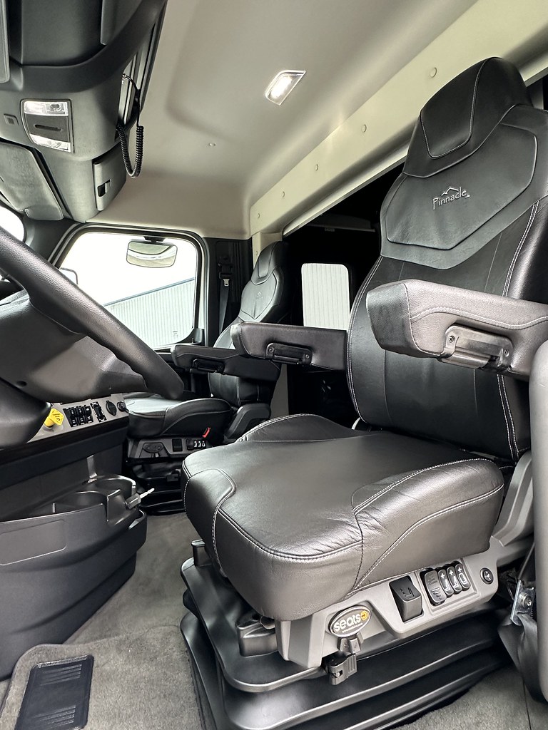 2021 Renegade Classic 45CBF 600HP Motorhome For Sale! Slee… Flickr