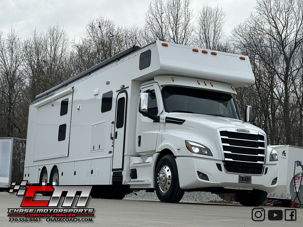 SOLD! 2021 Renegade Classic 45CBF 600HP Motorhome For Sale! Sleeps 8