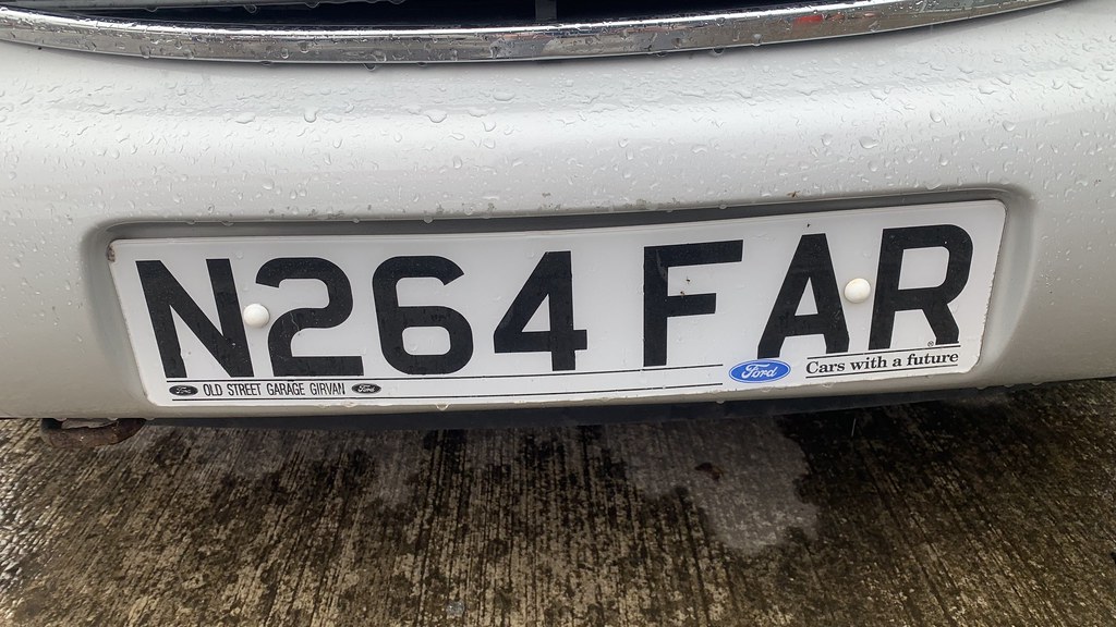 Old Street Garage (Girvan) dealer plate Calum McLean Flickr