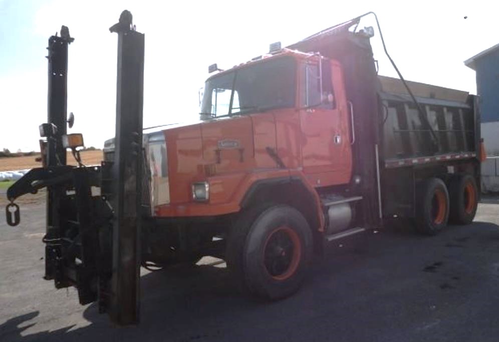 Town of Rodman, NY 1999 Autocar ACL64B dumpplow_3 Flickr