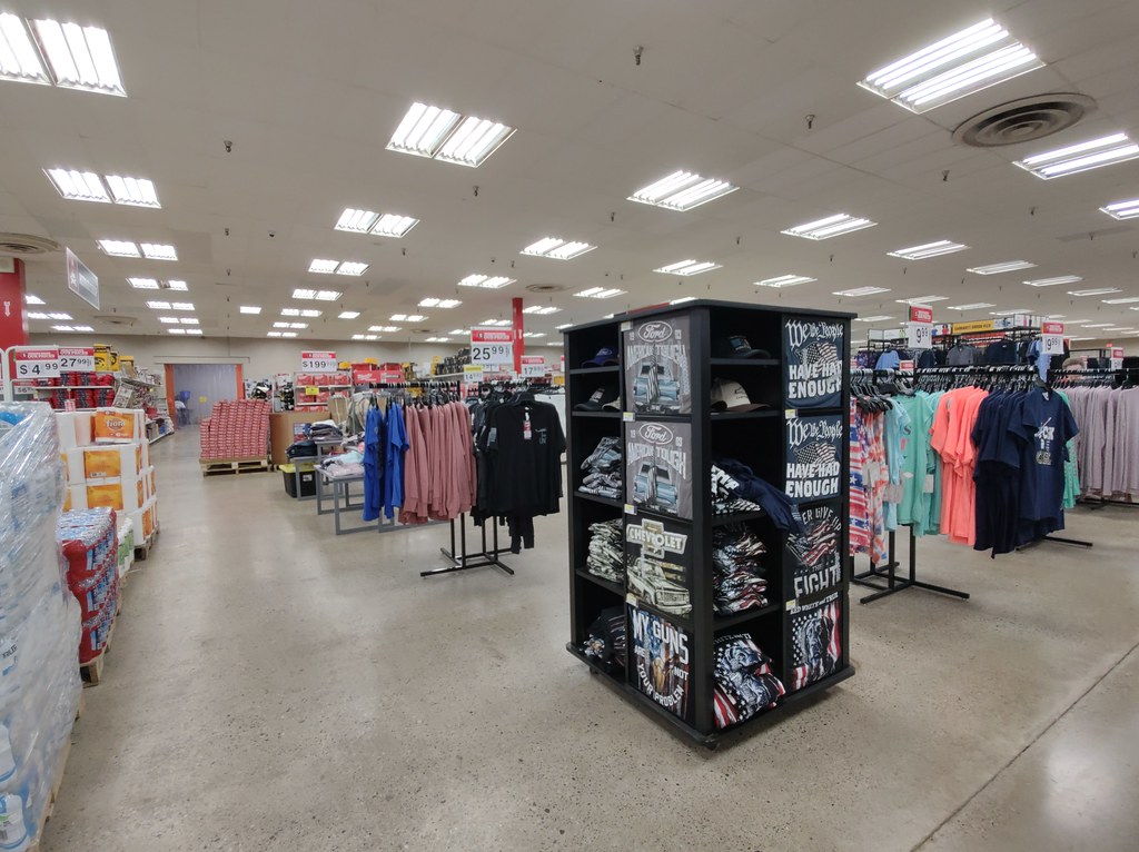 Rural King Warsaw IN Formerly Kmart gameking3 Flickr