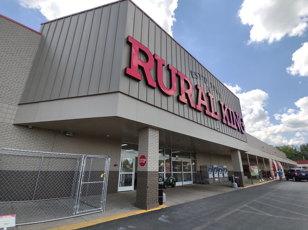 Rural King Warsaw IN Formerly Kmart gameking3 Flickr