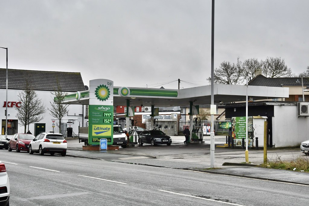 BP, Laird Street Birkenhead Cheshire 2024. A long time BP … Flickr