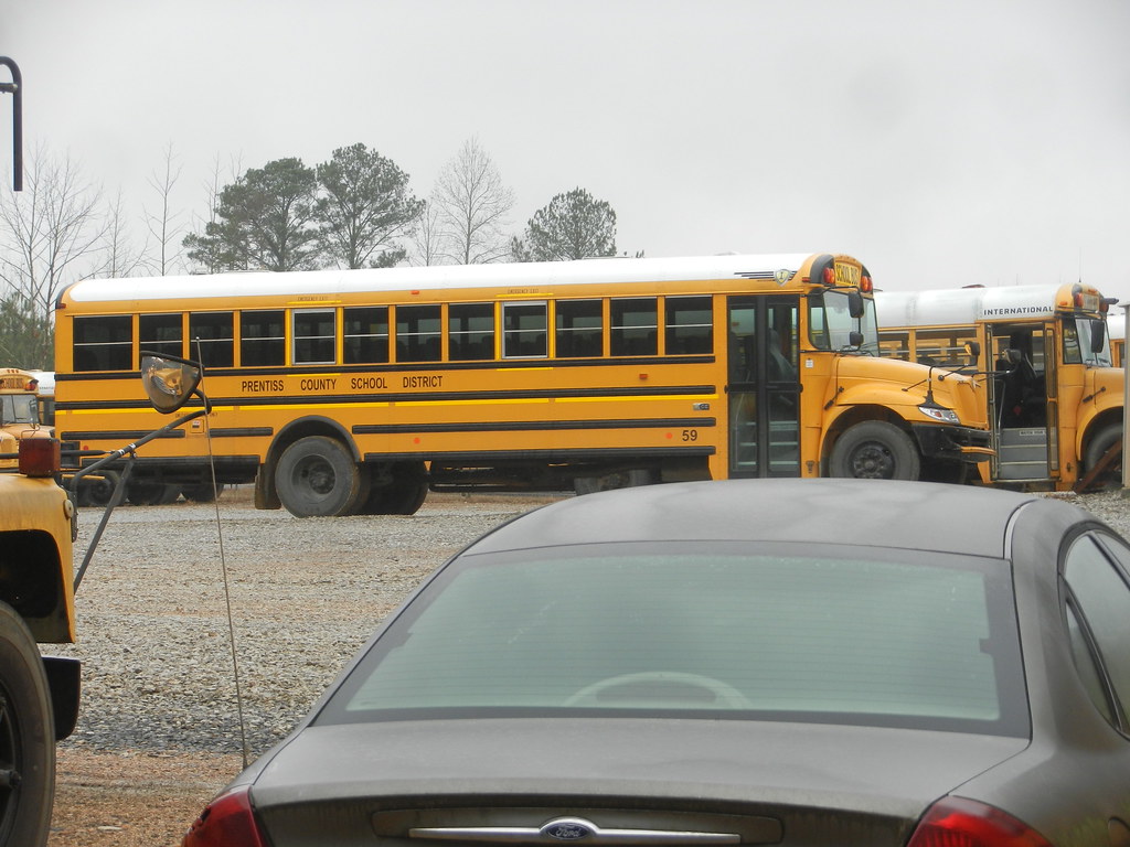 Prentiss County Schools 59 (2) Bus lot Booneville, MS Flickr