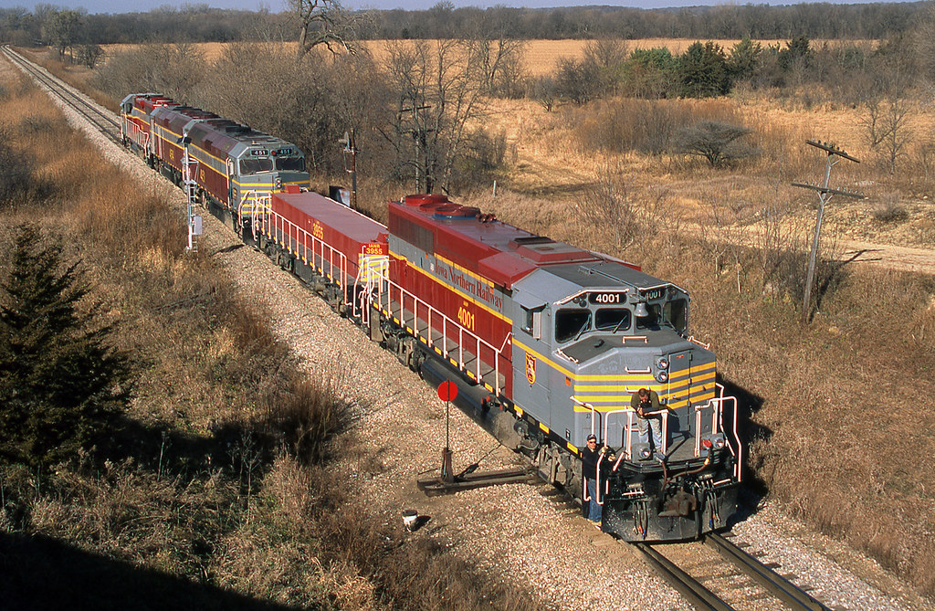 2010 1109 11332 IANR GP402LW4001 NJ switching, Nora Sp… Flickr