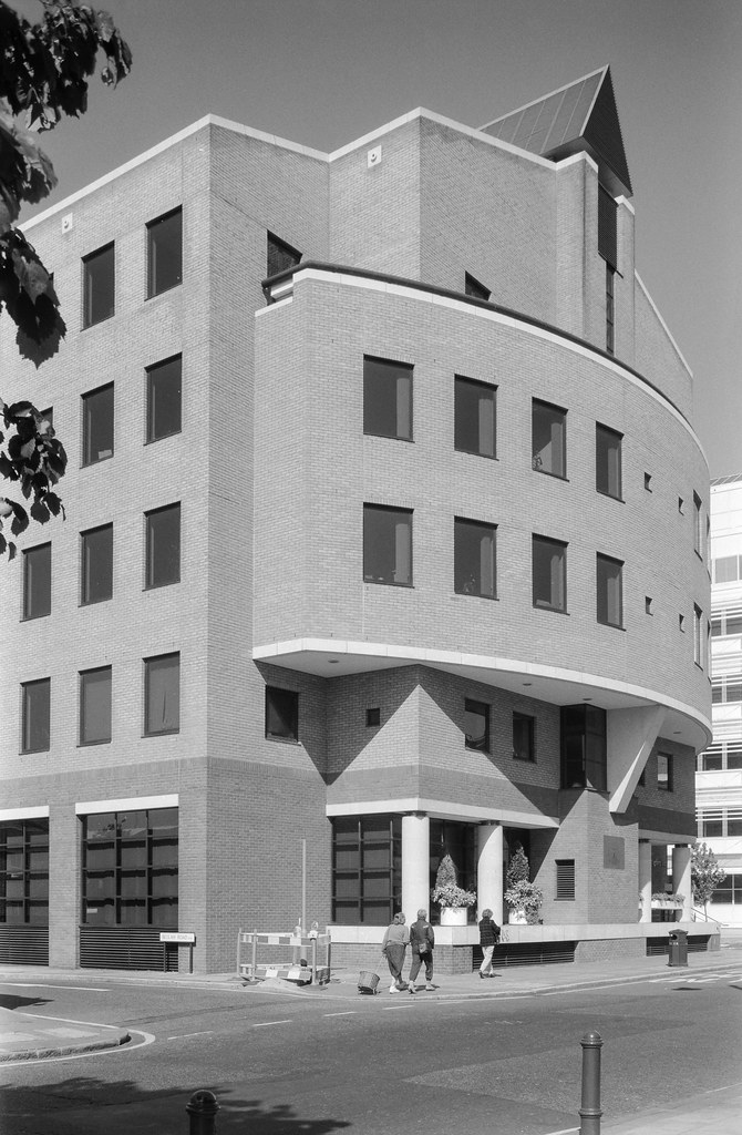 Hartfield Rd, Wimbledon, Merton, 1994, 945t54 Hartfield … Flickr